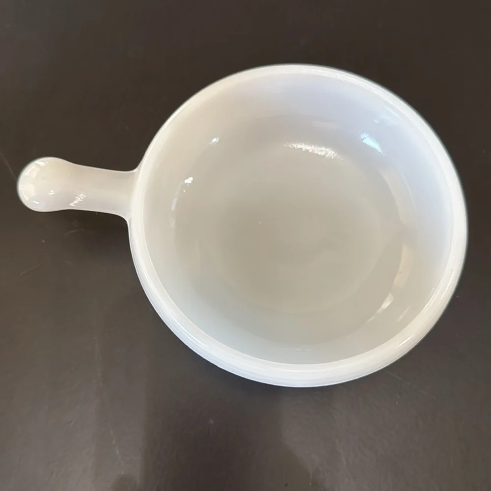 VTG Set‎ Of 2 Glasbake Milk Glass 11oz Lug Soup Bowls With Handles Kitchenware
